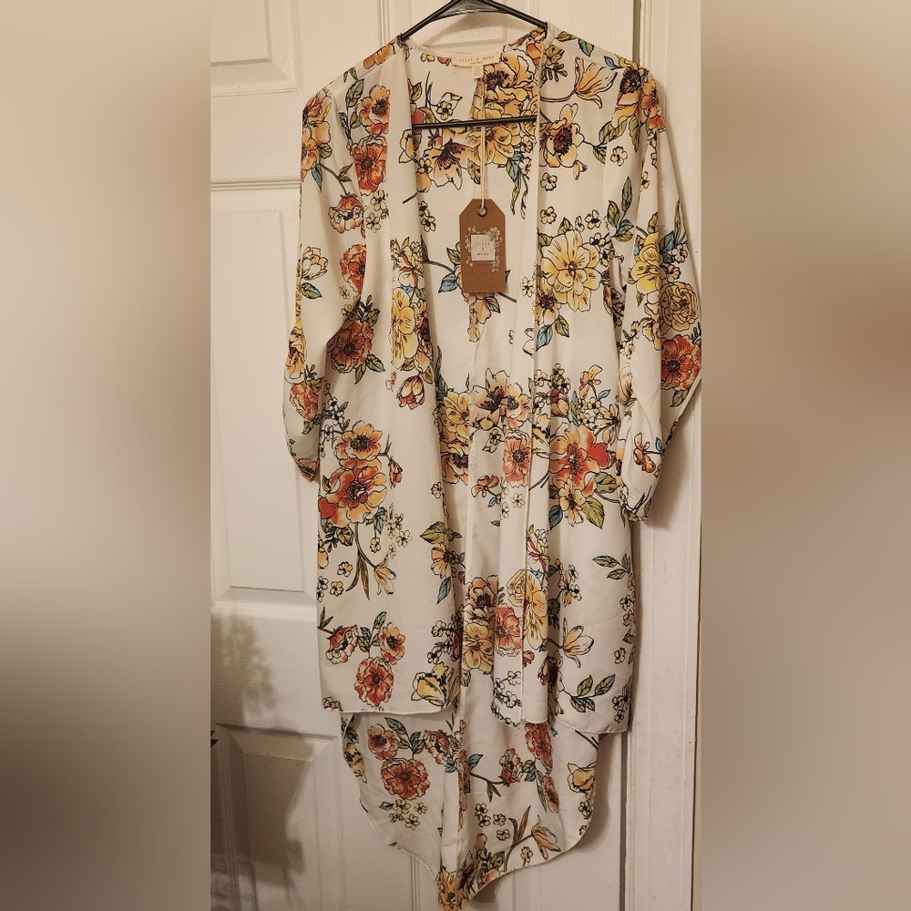 Flint & Moss Floral Kimono Medium